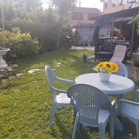 Appartamento La casa di Zahra Riccò del Golfo di Spezia Esterno foto